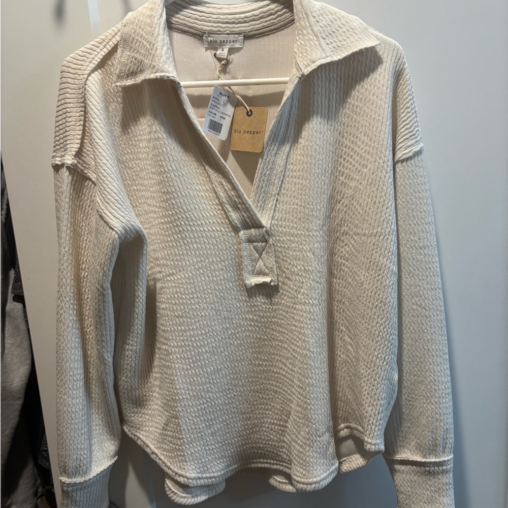 Blu Pepper Oatmeal Waffle Knit V-Neck Pullover